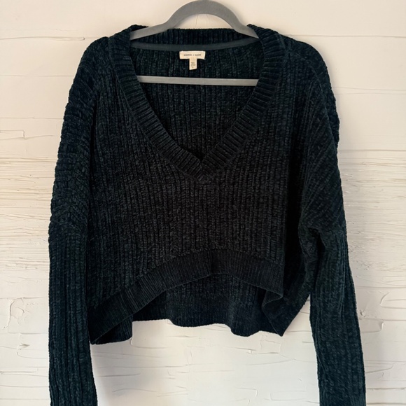 Urban Outfitters | Silence + Noise | Size S | Dark Green Velvety Knit Sweater - Picture 2 of 8